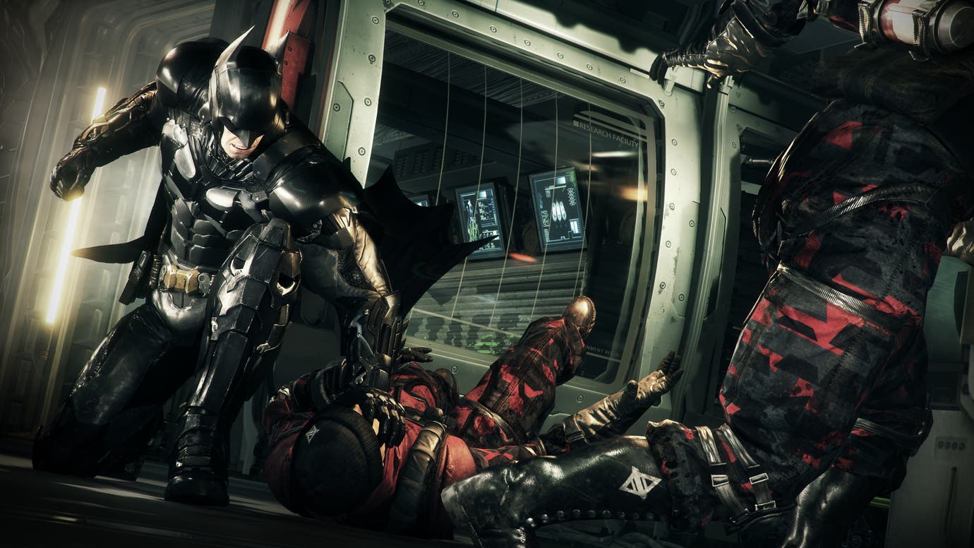 باتمان يقضي على بعض الأعداء في Arkham Knight